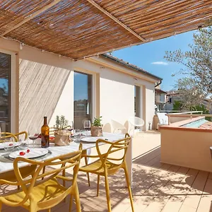 Apartment Lunam Penthouse In Centre